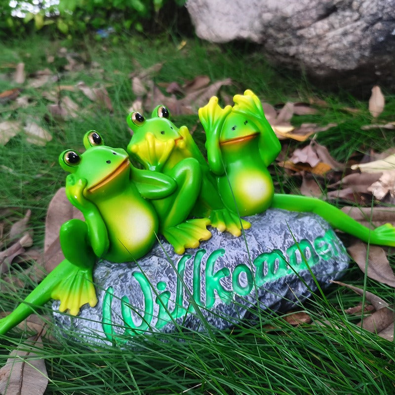 Resin Frog Welcome Sign for Outdoor Garden Decor Art