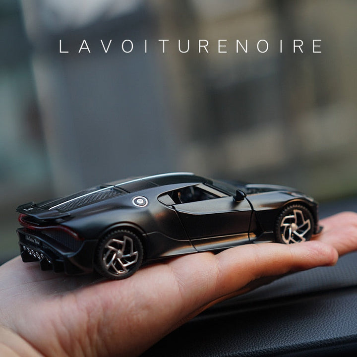 1:32 Bugatti Toy Car Diecast Model With Opening Doors