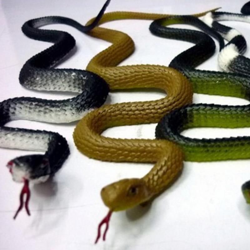 Realistic Snake Prank Toy for Halloween Party Fun Prop