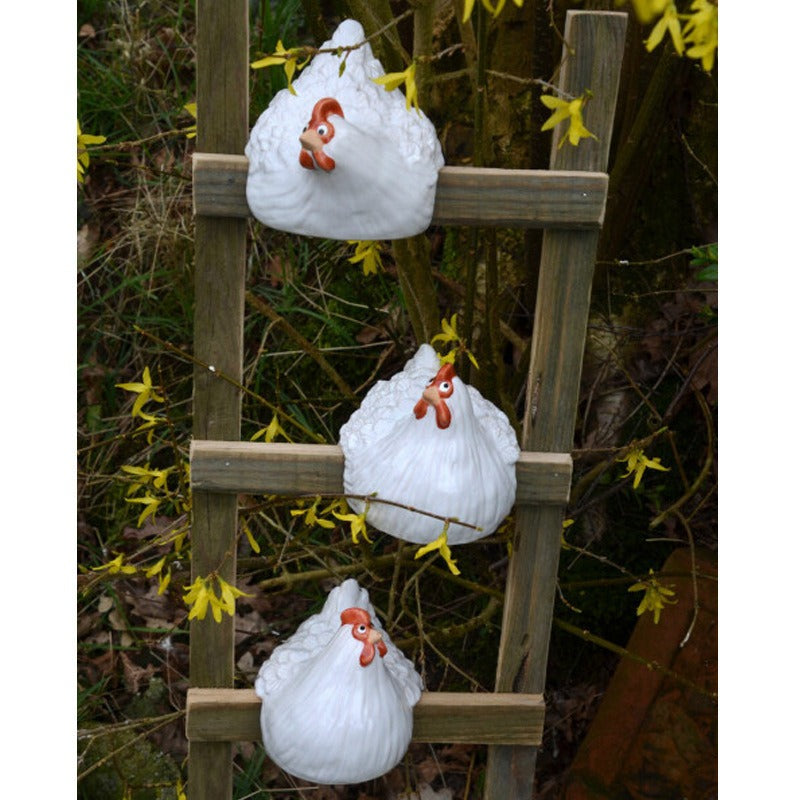 Clip-On Resin Hen Garden Ornament for Ladder Rungs
