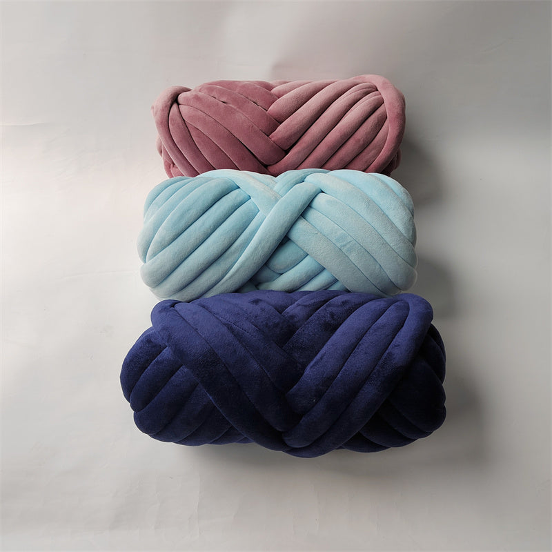 1KG Jumbo Fleece Yarn for Chunky Hand-Knitted Blankets