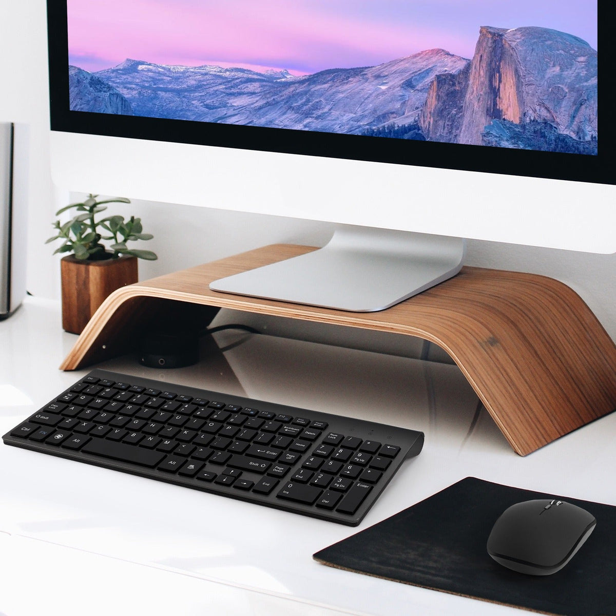 Wireless Keyboard and Mouse Combo with Numeric Keypad