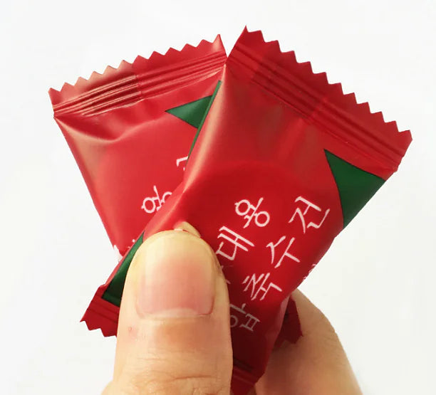 Compressed Travel Towels, 20 Disposable Towels On the Go