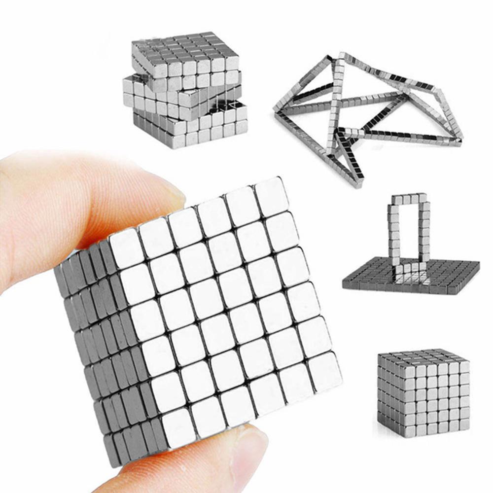 216-Piece Magnetic Building Blocks for 3D STEM Play