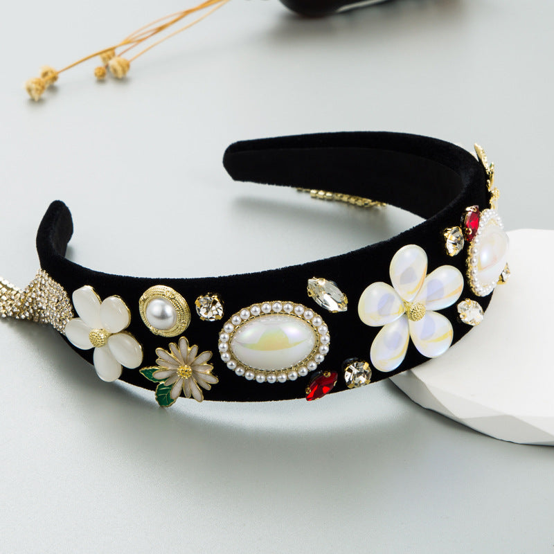 Velvet Baroque Headband for Vintage Glamour Outfits