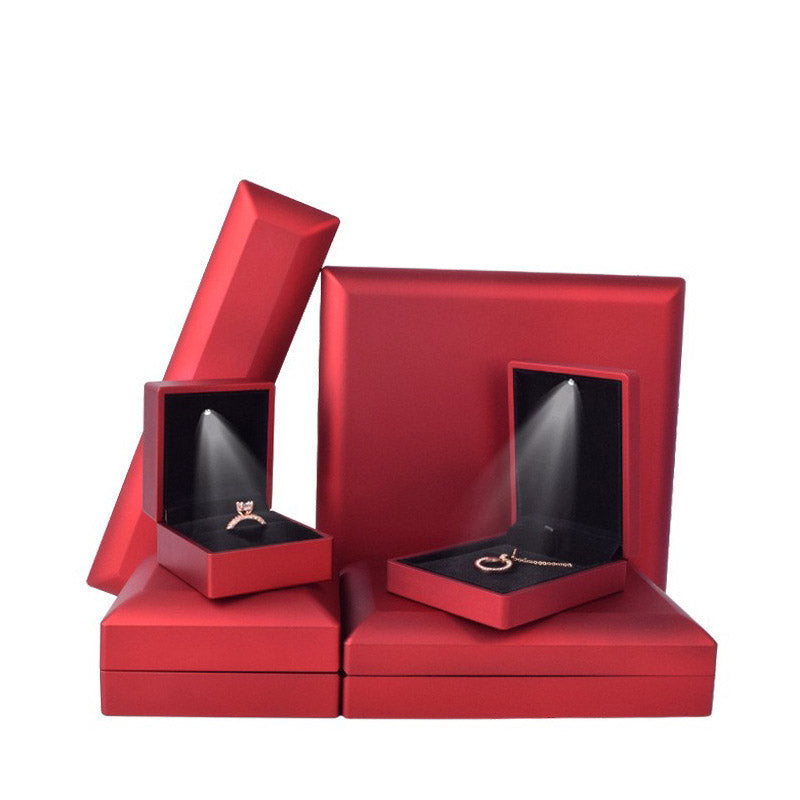 LED Jewelry Box With Built-In Light for Proposals & Gifts