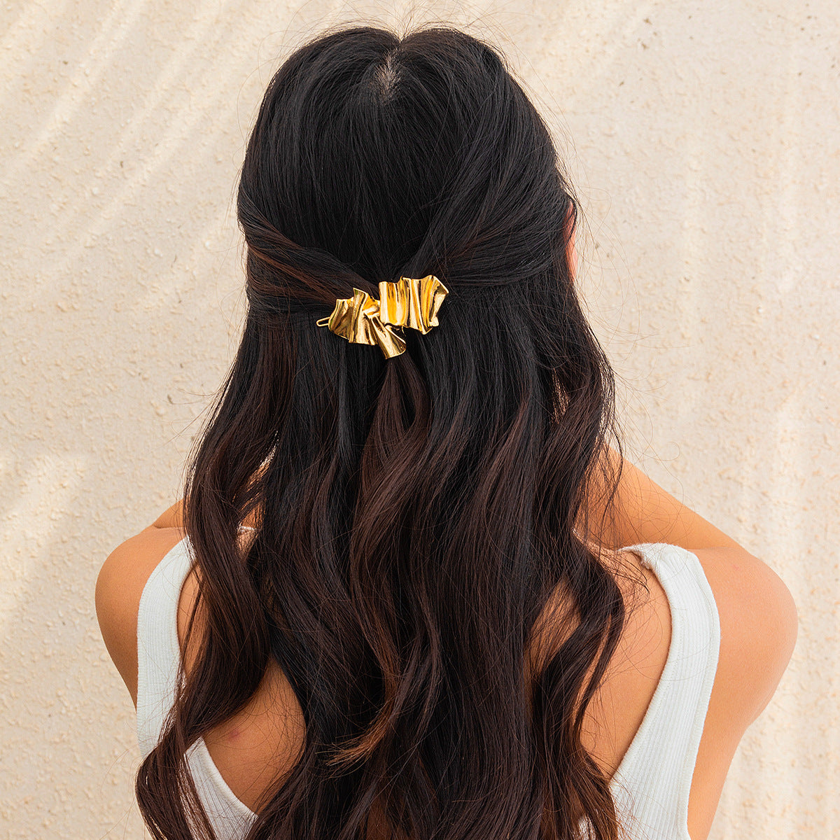 Sculptural Gold Hair Clip For Effortless Polished Hair