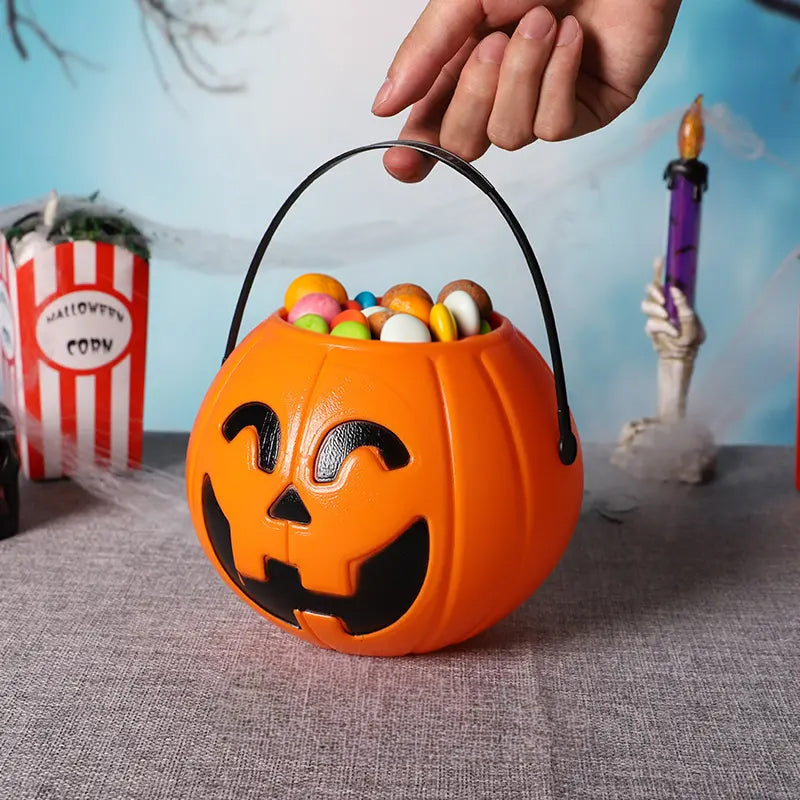 Halloween Pumpkin Buckets for Trick-or-Treating Set