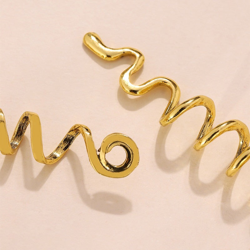 Rotating Spiral Hairpin for Polished Sculptural Updos