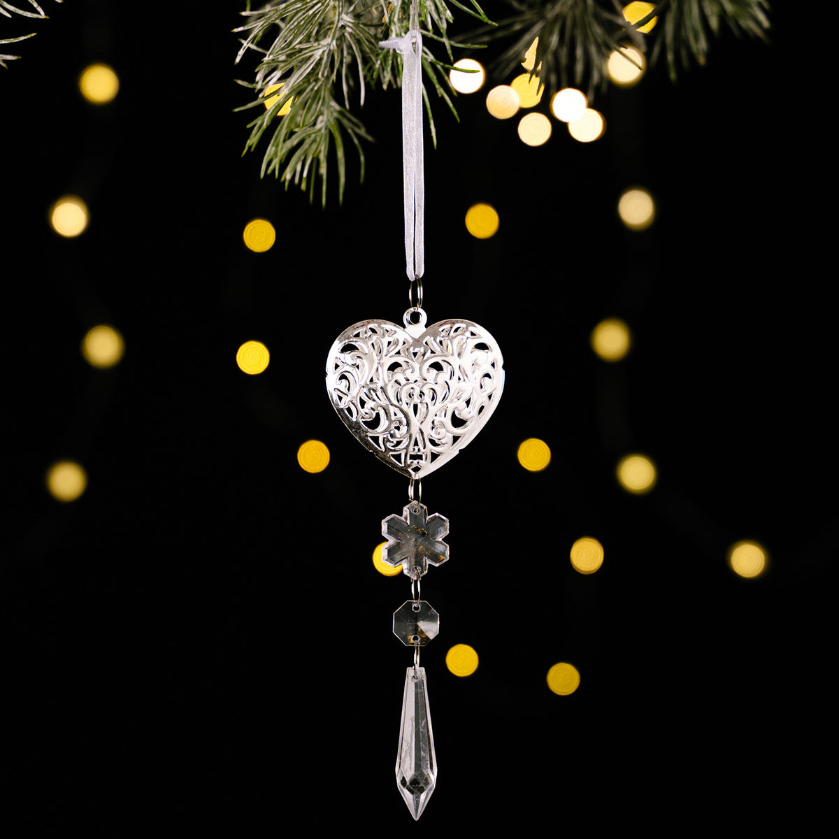 Crystal Snowflake Tree Ornament – Elegant Winter Sparkle