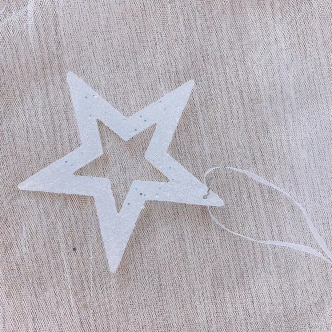 Christmas Tree Ornaments for Elegant Snowy Sparkle