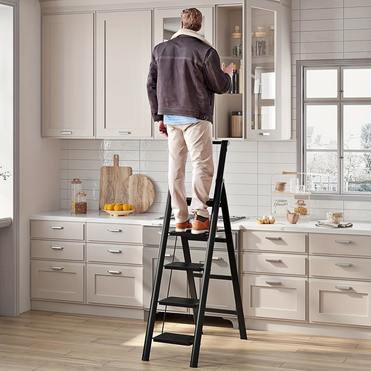 Folding Step Stool Ladder, 5 Step, 600lb Capacity