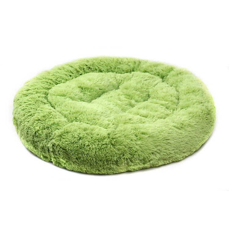 Round Plush Pet Bed for Cozy Winter Indoor Lounging
