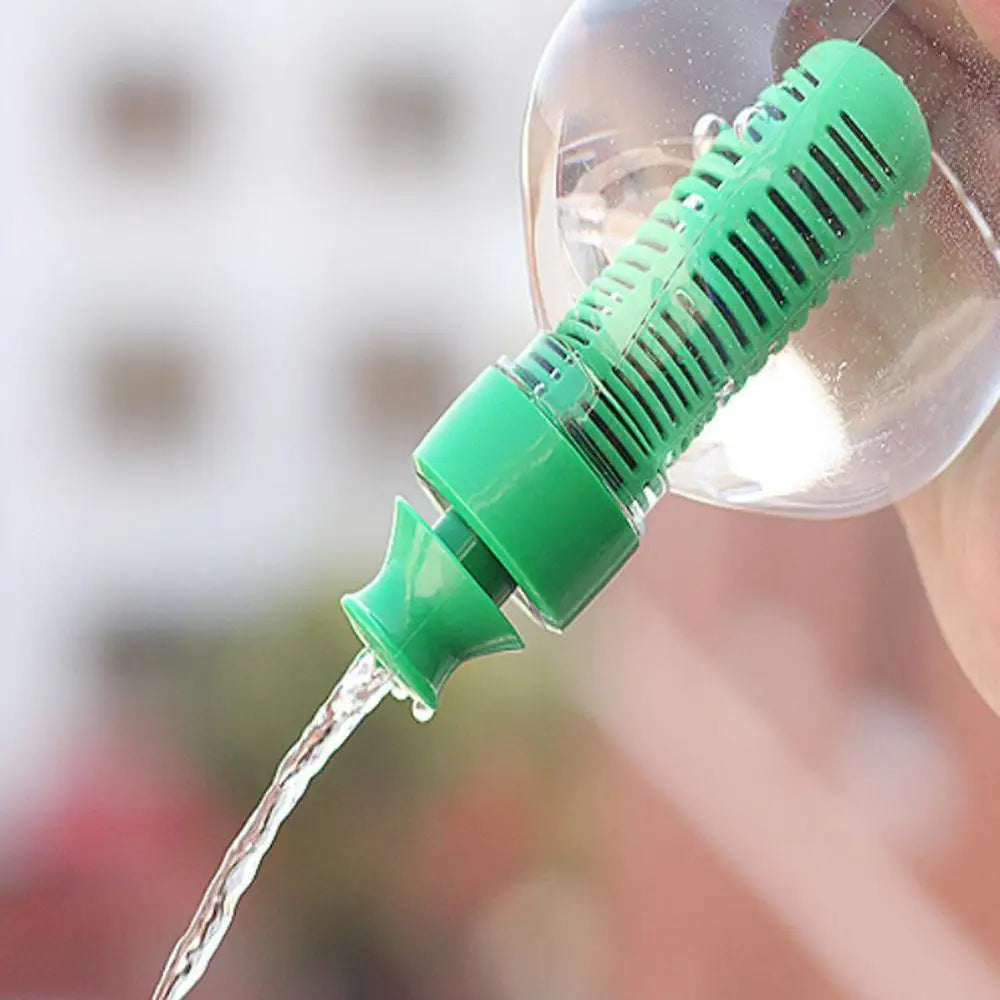 550ml Filtered Water Bottle with Carbon Filter for Hiking