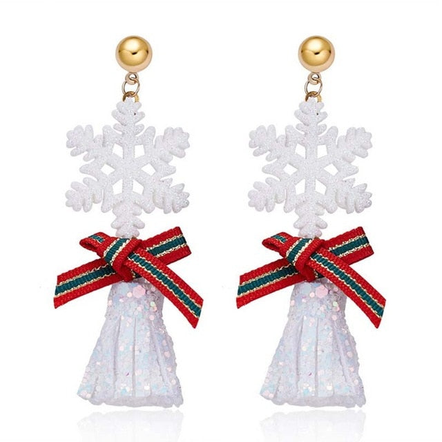 Christmas Statement Earrings for Eye-Catching Sparkle