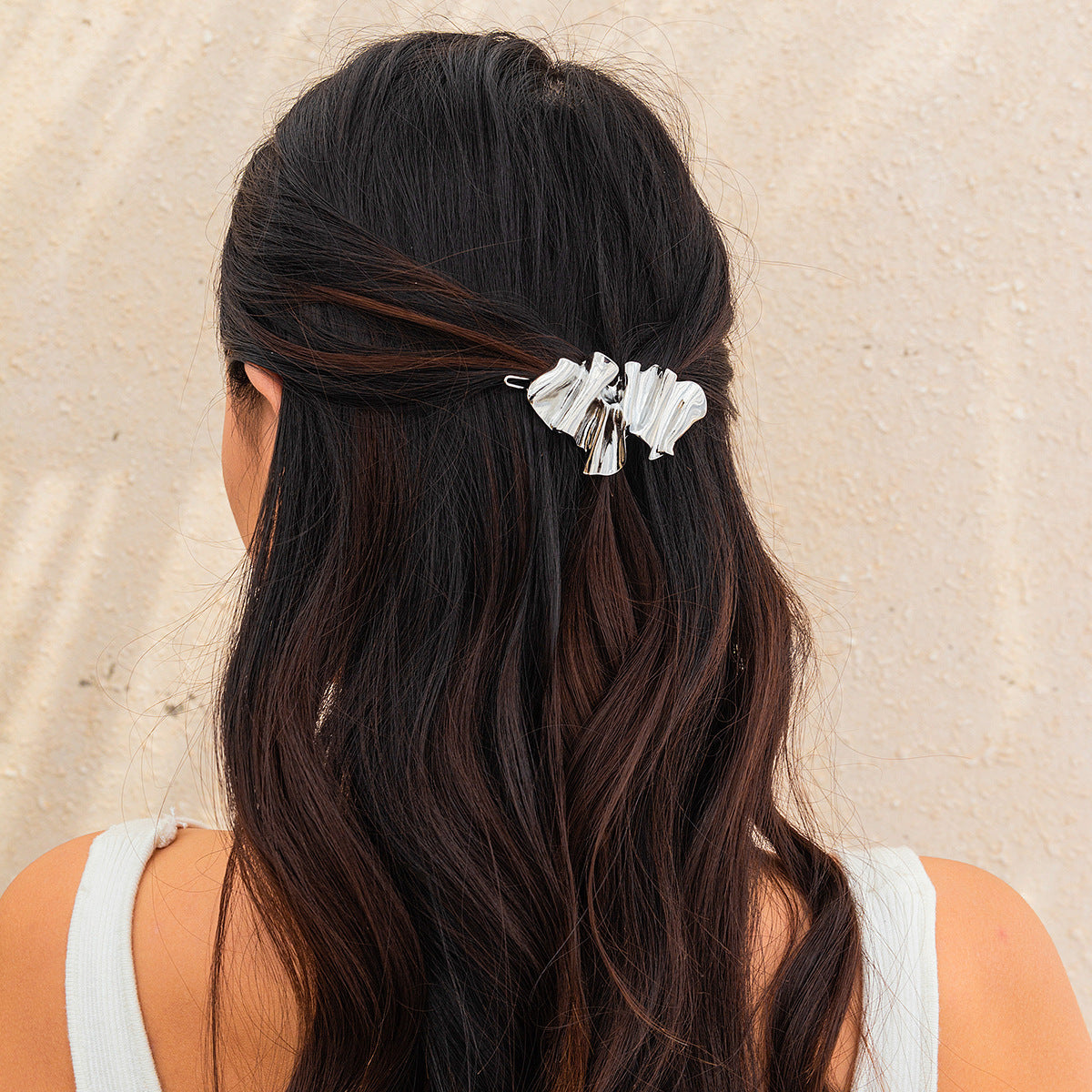 Sculptural Gold Hair Clip For Effortless Polished Hair