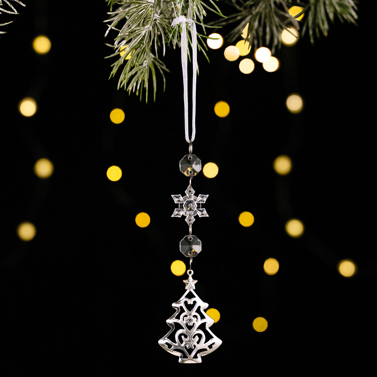 Crystal Snowflake Tree Ornament – Elegant Winter Sparkle