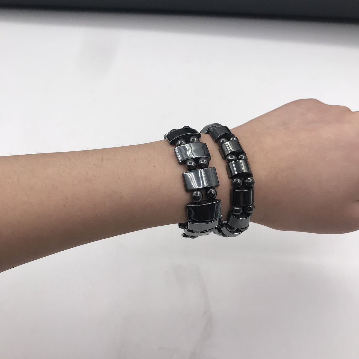 Magnetic Acupoint Bracelet — Weight Loss & Circulation Support