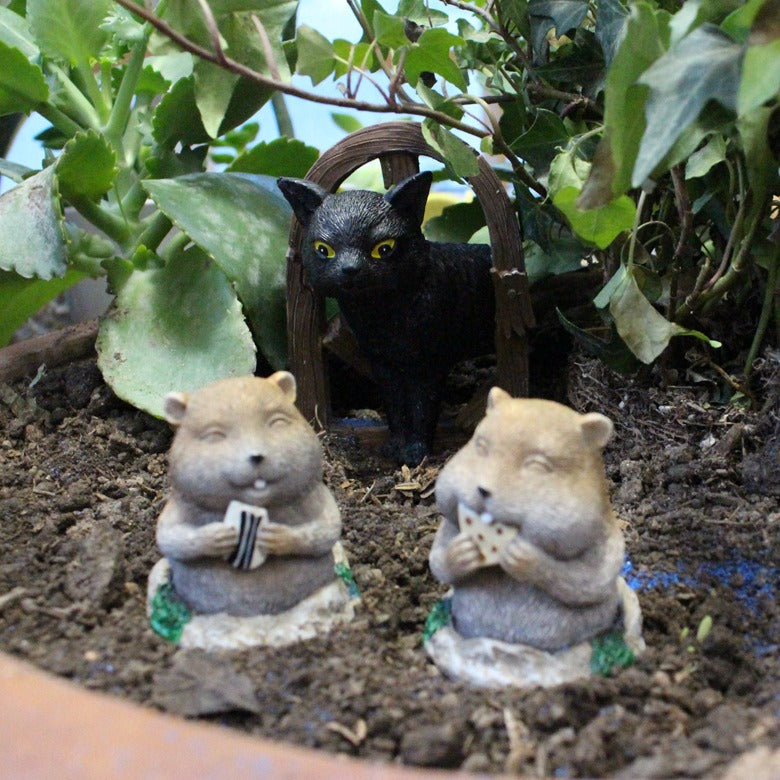 Resin Gopher and Cat Garden Figurines for Flower Beds