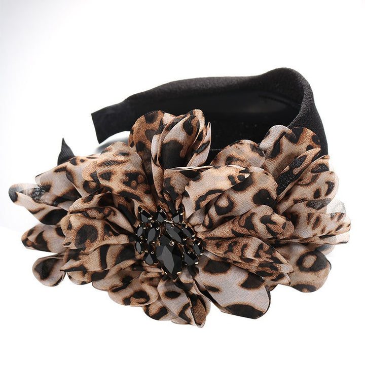 Statement Floral Headband with Anti-Slip Jewel Detail