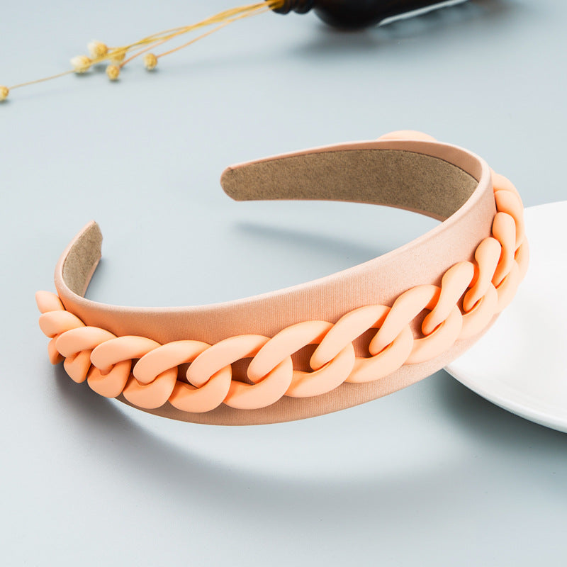 Wide-Brimmed Chain Headband for Playful Colorful Style