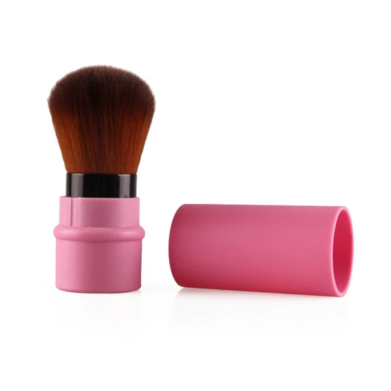 Retractable Mini Foundation Brush – Flawless Touch-Ups