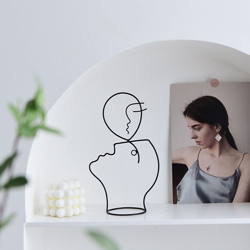 Abstract Face Sculpture – Minimalist Matte Black Decor