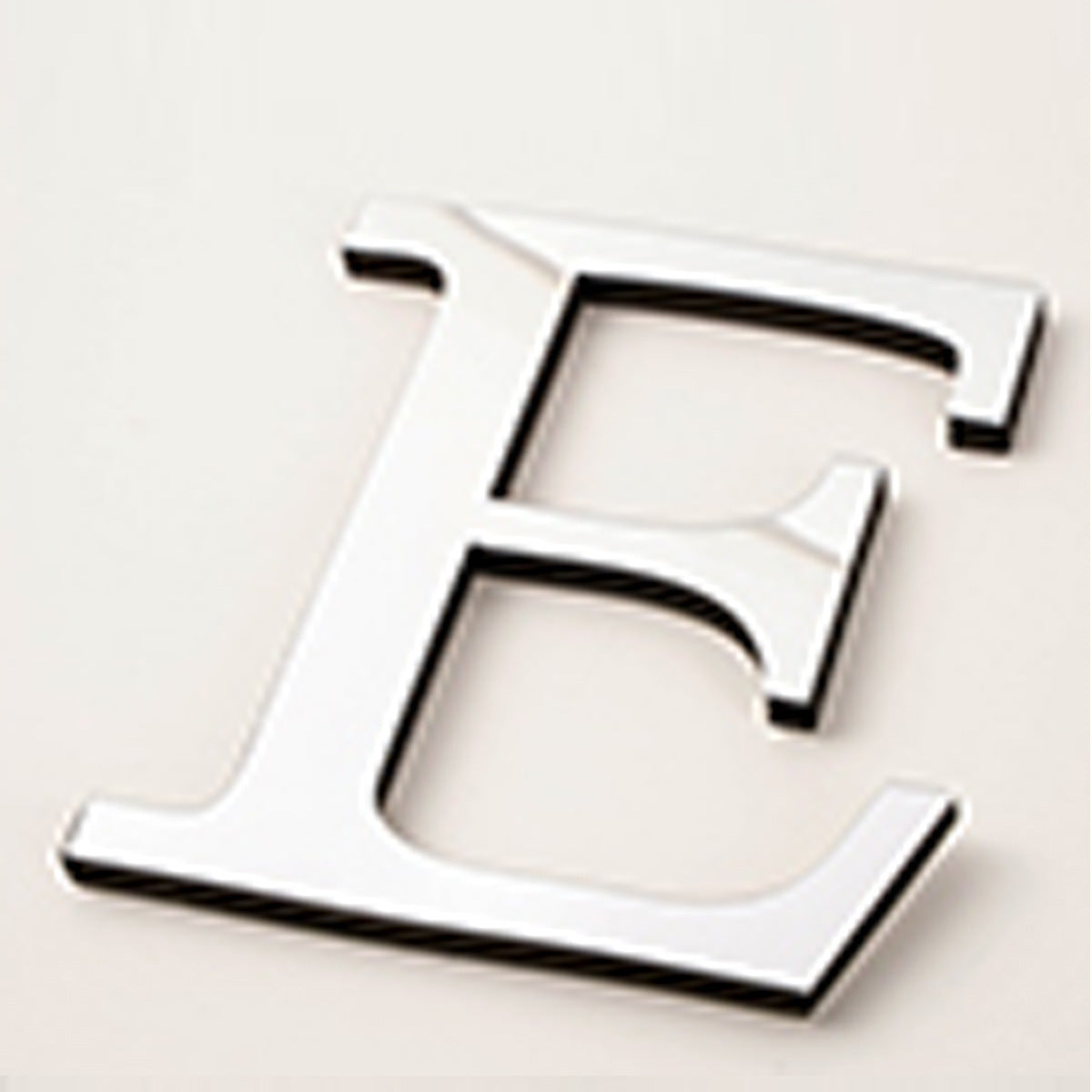 Acrylic Mirror Letters for Eye-Catching Wall Decorations