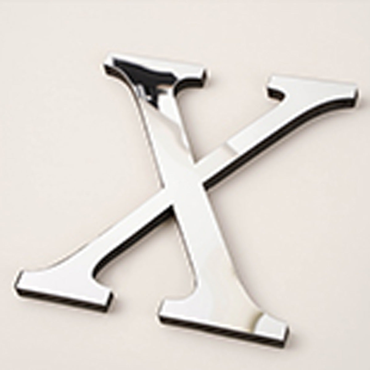 Acrylic Mirror Letters for Eye-Catching Wall Decorations