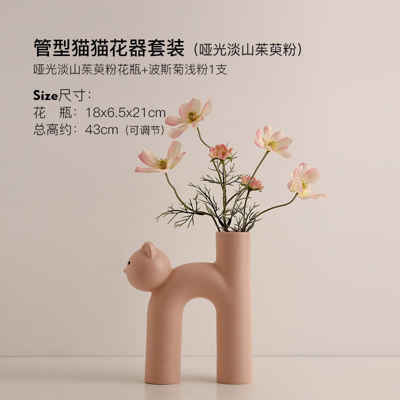 Cat Vase Decor for Playful, Sculptural Flower Displays