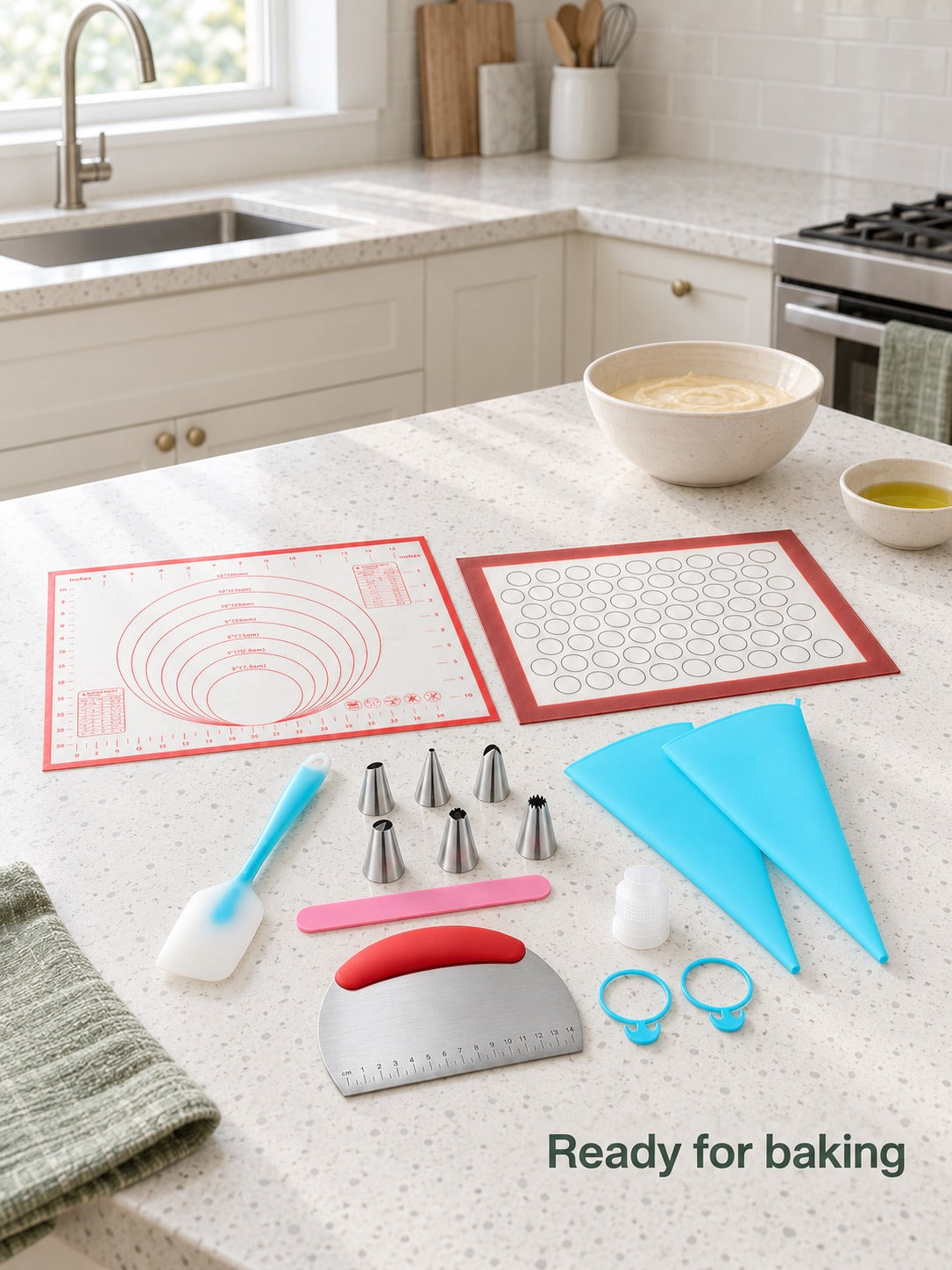 Cake Decorating Set with Measured Mats and 6 Nozzles