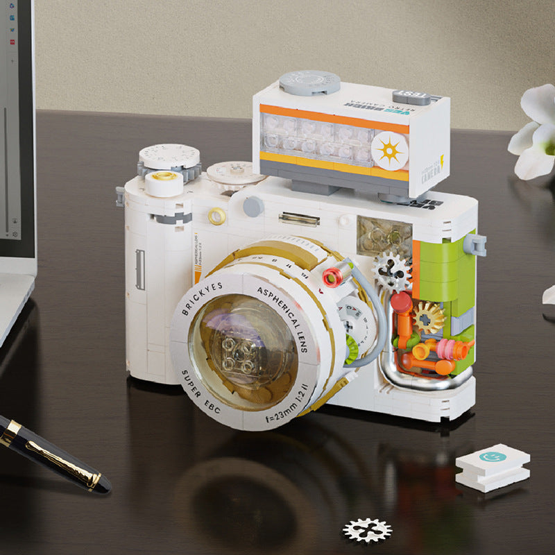 Camera Building Set: Detailed Mechanical Display Model