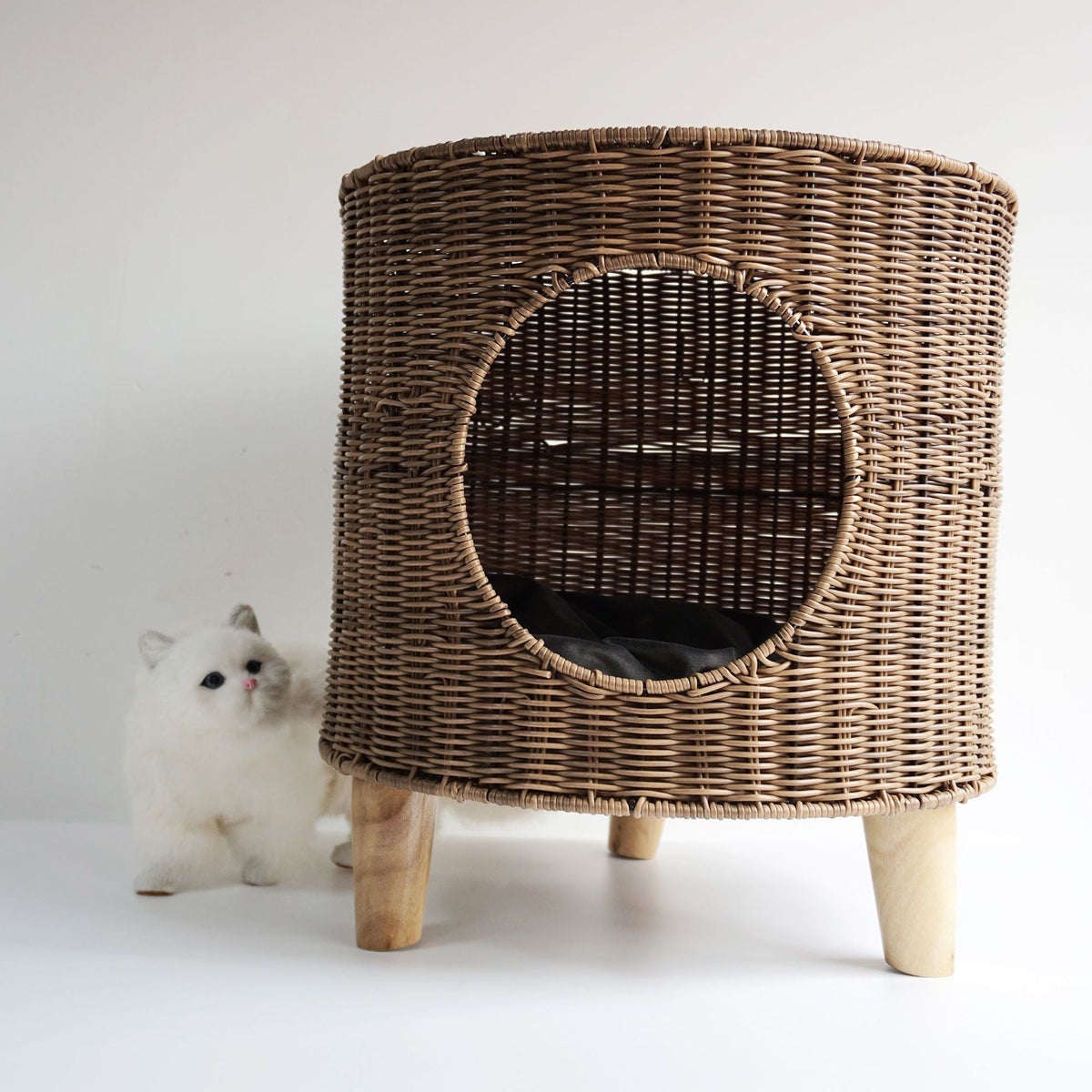 Woven Cat Kennel Bed for Cozy Private Resting Space