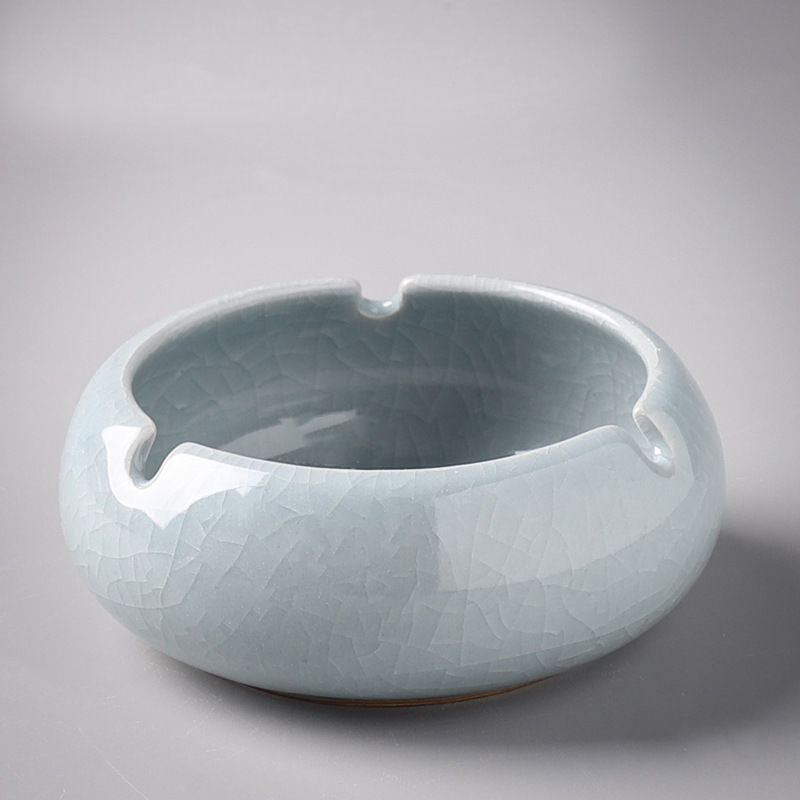Ceramic Ashtray for Stylish, Cleaner Home Tabletops