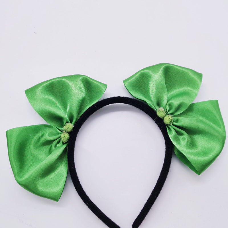 St. Patrick's Day Party Accessories Set for Photos