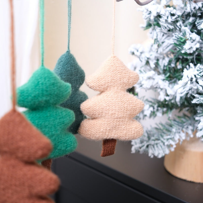 3D Knit Christmas Tree Ornaments for Cozy Displays