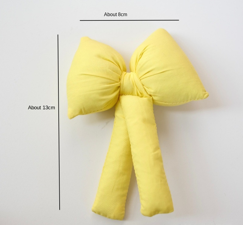 3D Padded Fabric Bows for Festive Gift Arrangements