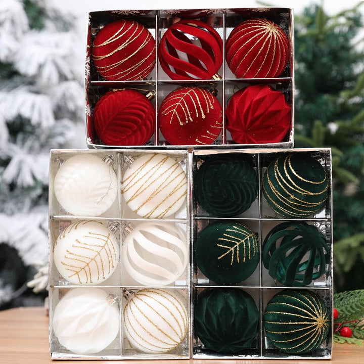 Christmas Tree Ornaments: Elegant 8cm Velvet Baubles