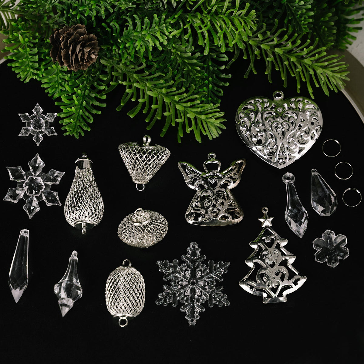 Crystal Snowflake Tree Ornament – Elegant Winter Sparkle