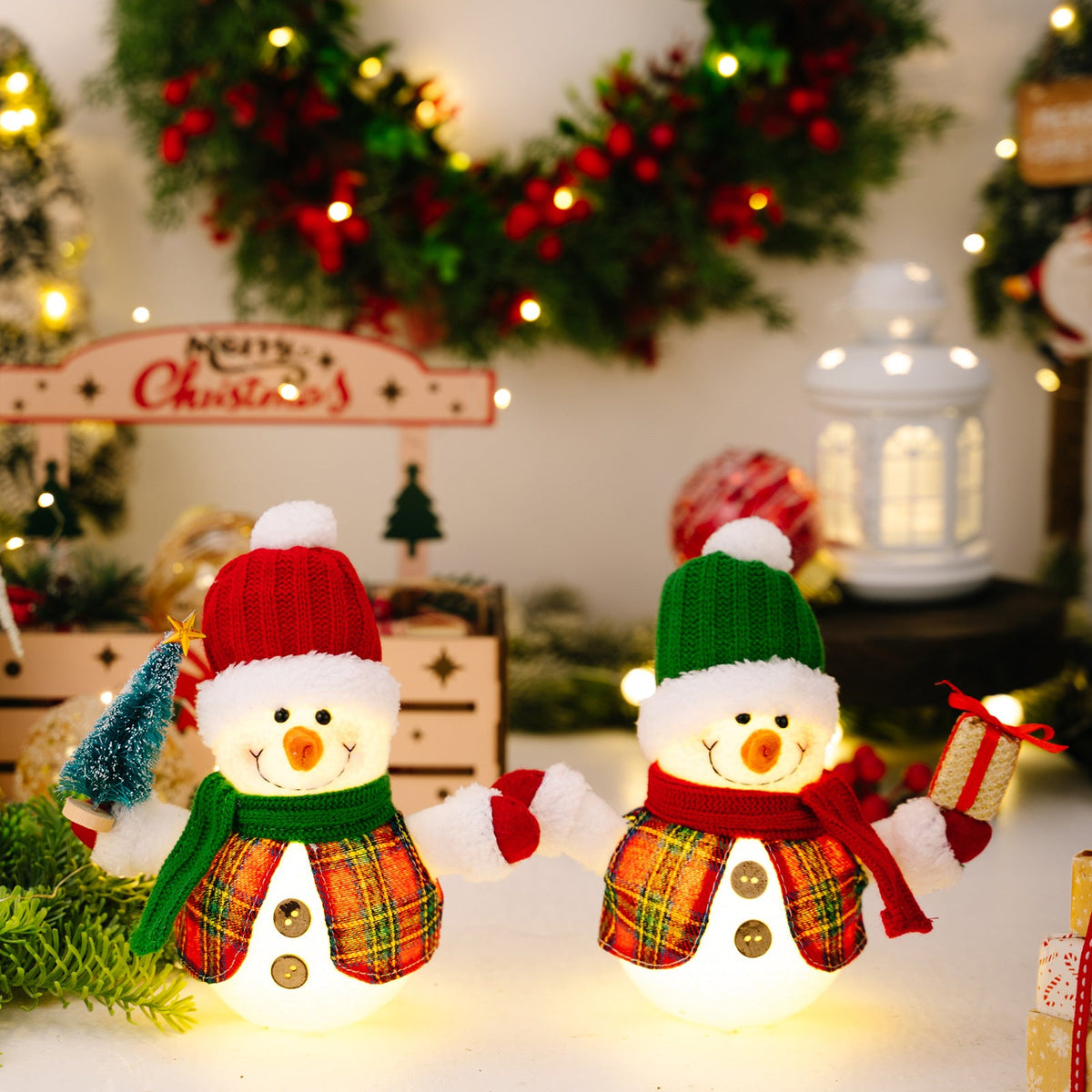 LED Snowman Figurine Set for a Warm Christmas Glow