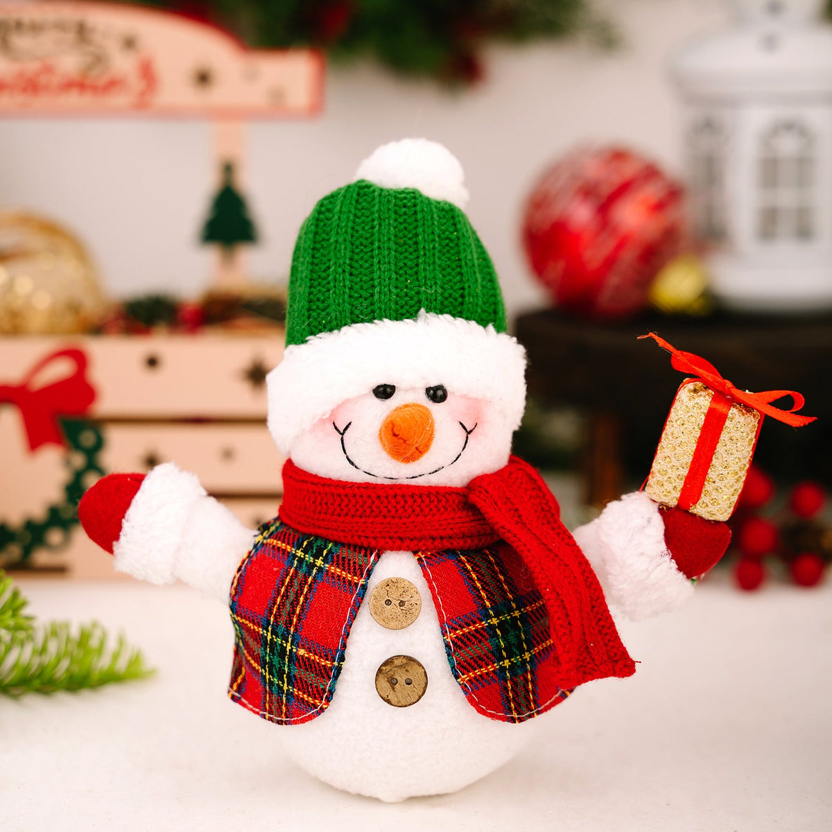 LED Snowman Figurine Set for a Warm Christmas Glow