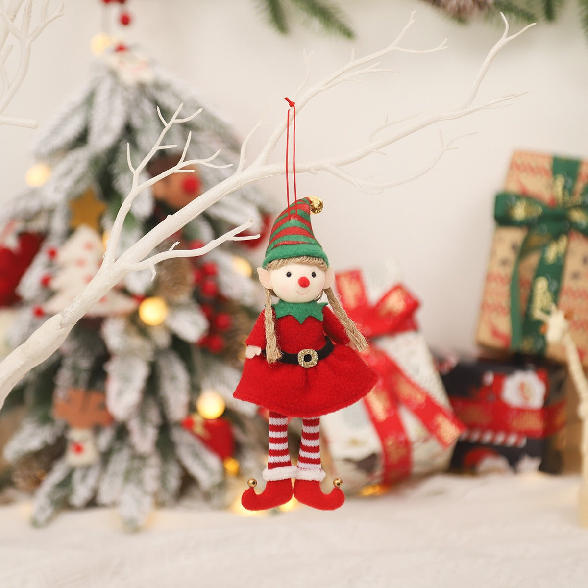 Christmas Elf Couple Ornaments for Festive Tree Charm