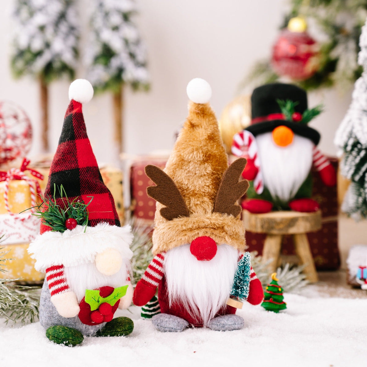 Christmas Gnome Set for Cozy Festive Tabletop Charm