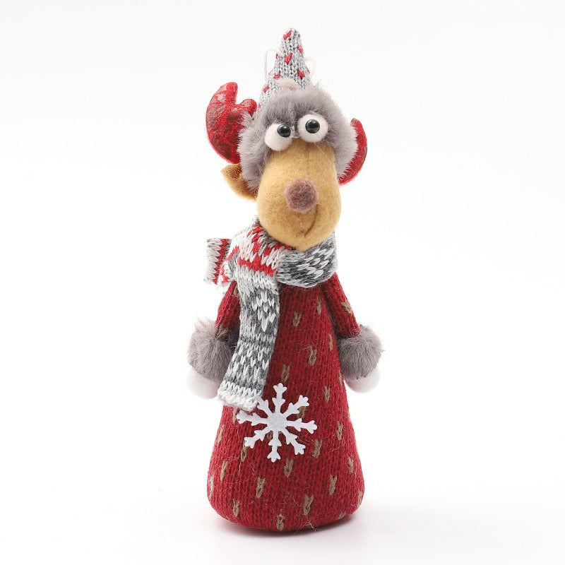 Christmas Tree Ornaments: Cozy Character Pendants