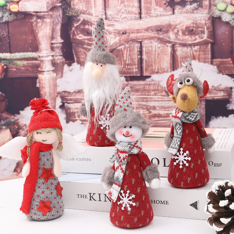 Christmas Tree Ornaments: Cozy Character Pendants