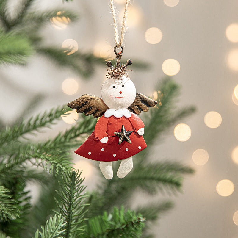 Christmas Tree Ornaments: Hand-Painted 4-Piece Set