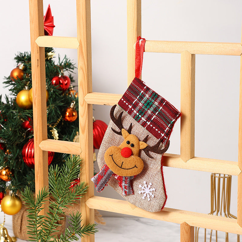 Christmas Stocking Set: Rustic Character Gift Bags