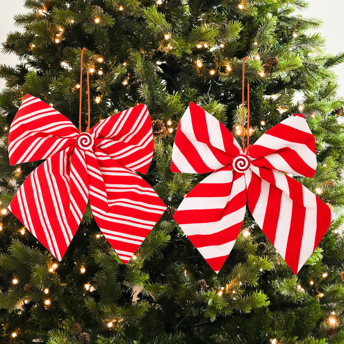 Christmas Tree Bows for Coordinated Candy-Cane Cheer
