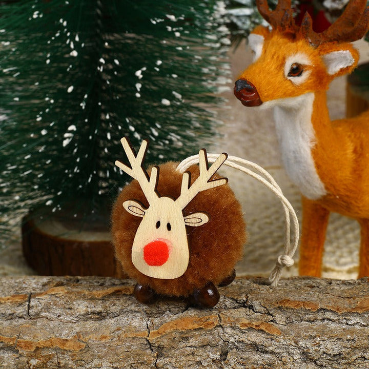 Wool Felt Reindeer Christmas Ornament for Cozy Trees