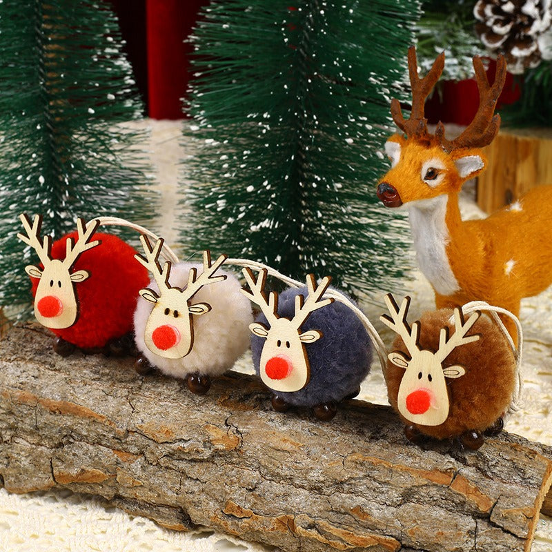 Wool Felt Reindeer Christmas Ornament for Cozy Trees